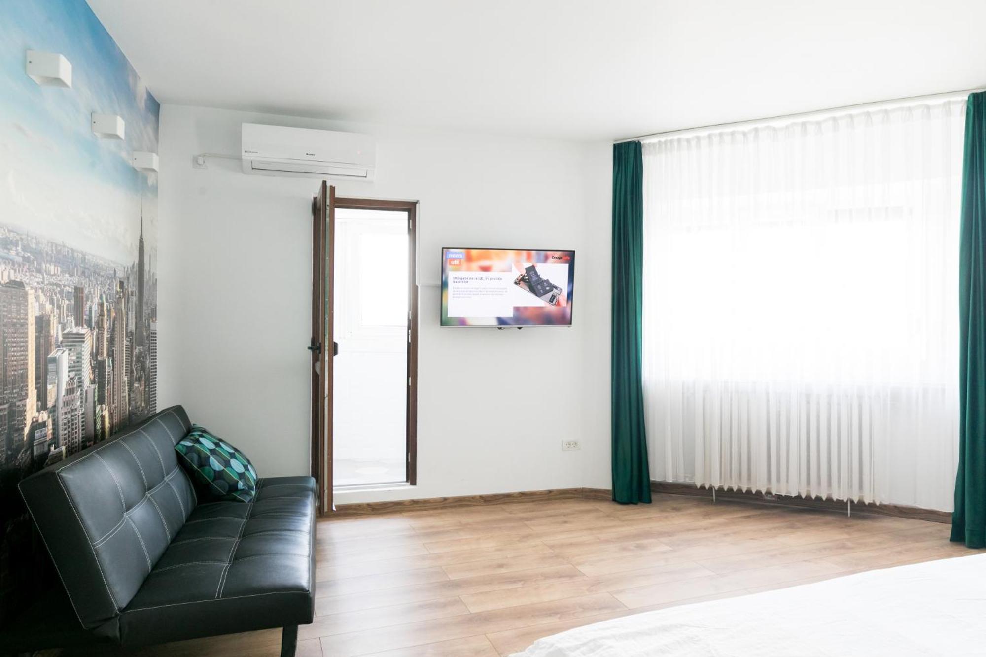 City View Unirii Studio Бухарест Экстерьер фото